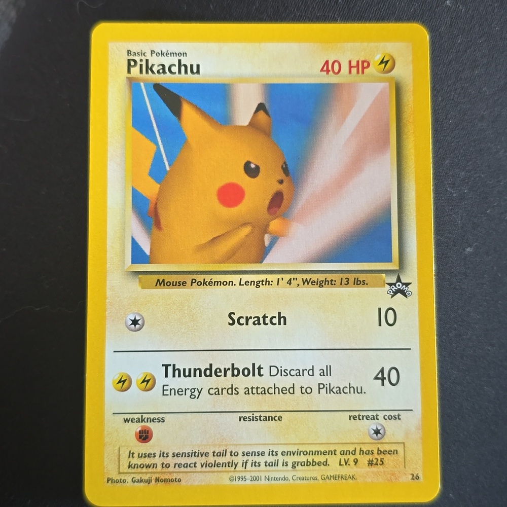 Pikachu Pokémon Trading Card - Yellow